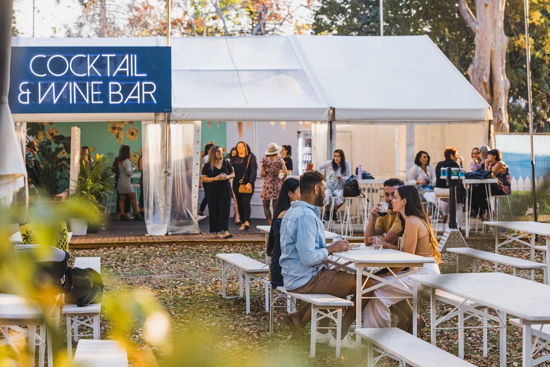 A cocktail & wine bar at the 2021 Toowoomba Carnival of Flowers. Image: Tourism and Events Queensland.