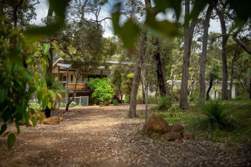 dog-friendly hotels in Western Australia