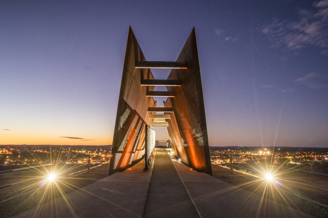 The Line of Lode Memorial in Broken Hill commemorates the lives lost in Broken Hill's mining industry since operation in 1883.